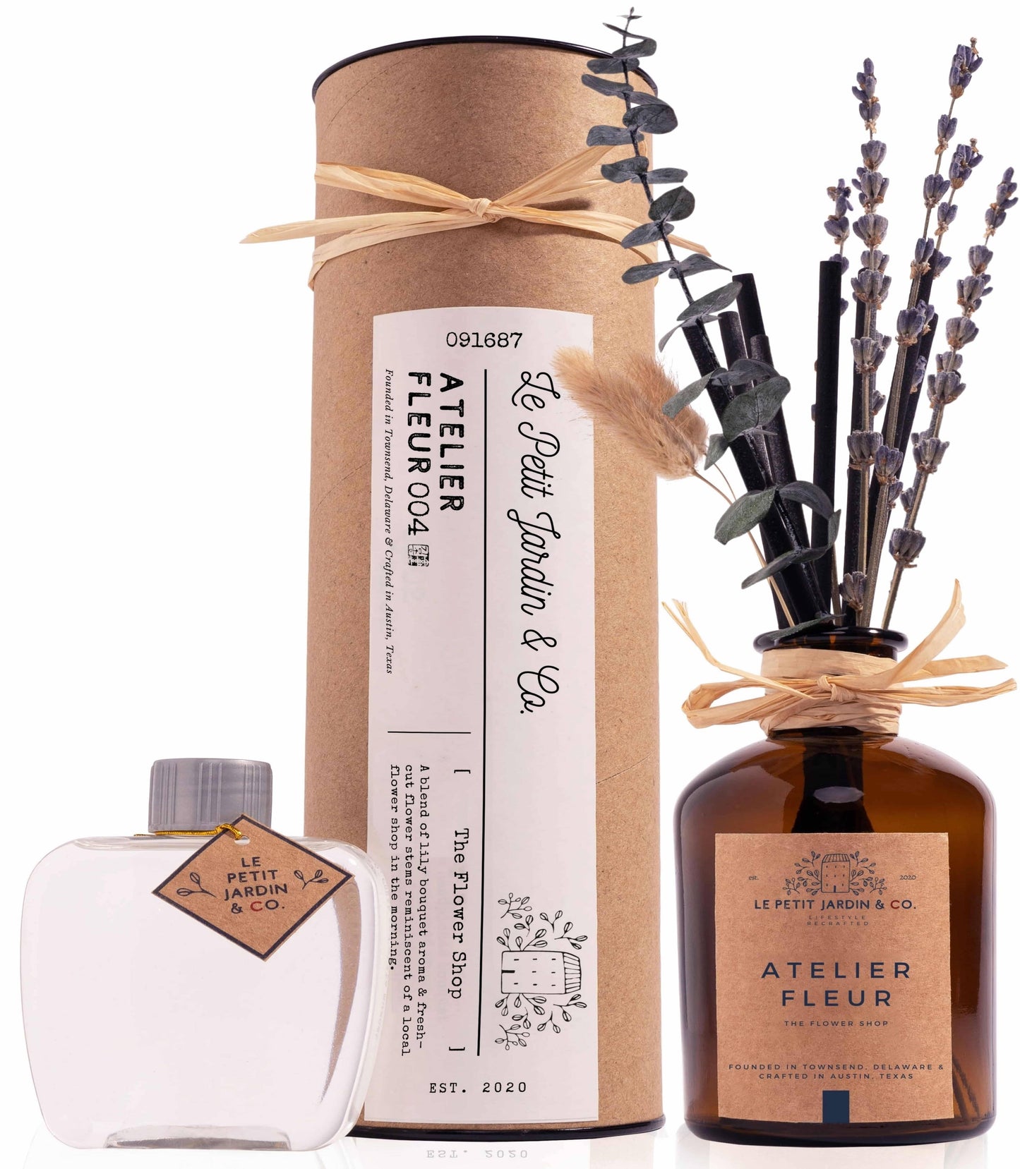 Le Petit Jardin & Co. - The Flower Shop Reed Diffuser w/ Lavender & Eucalyptus