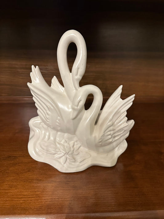 Hull Swan Planter