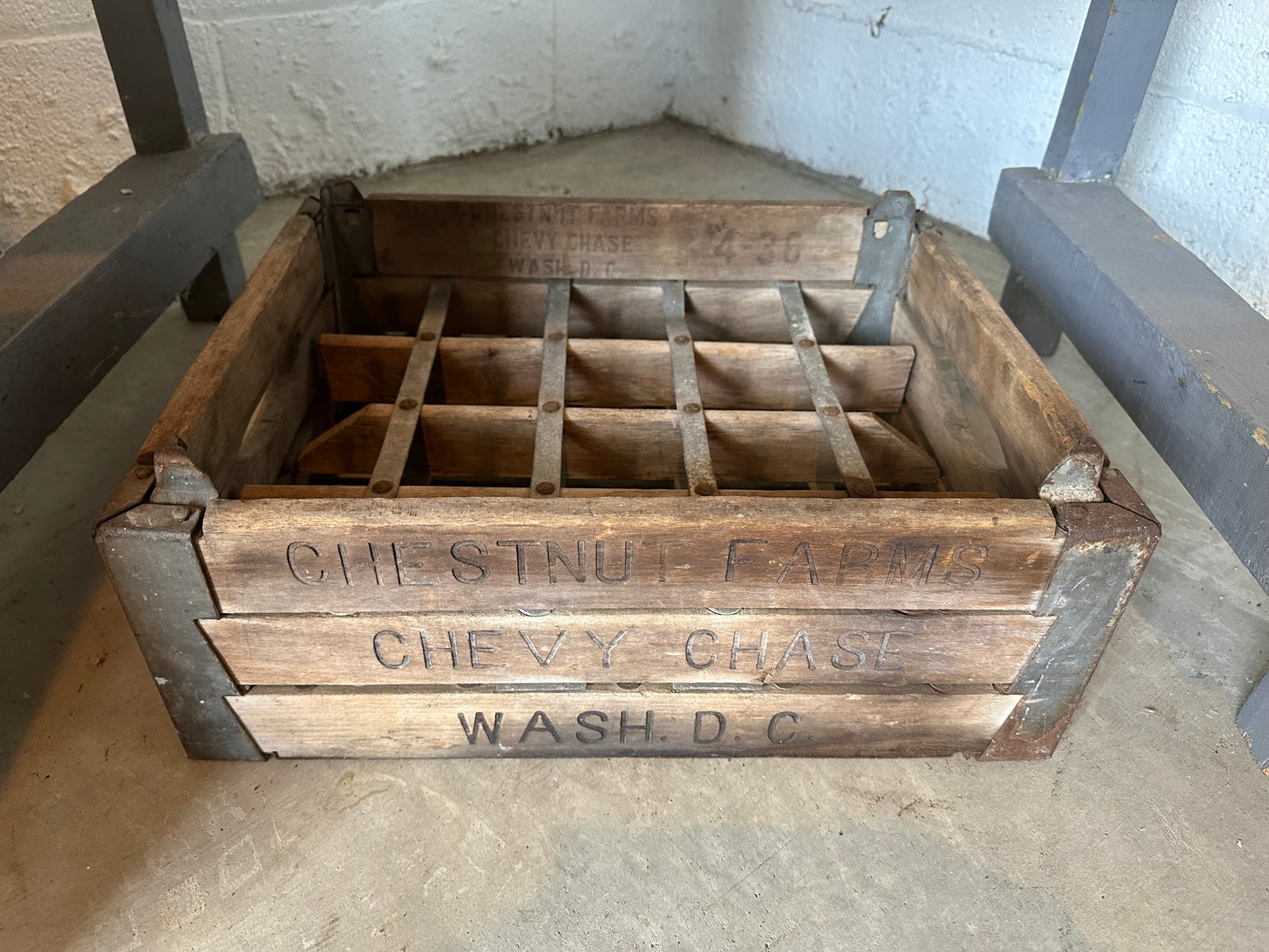 Vintage Milk Crate - Chestnut Farms