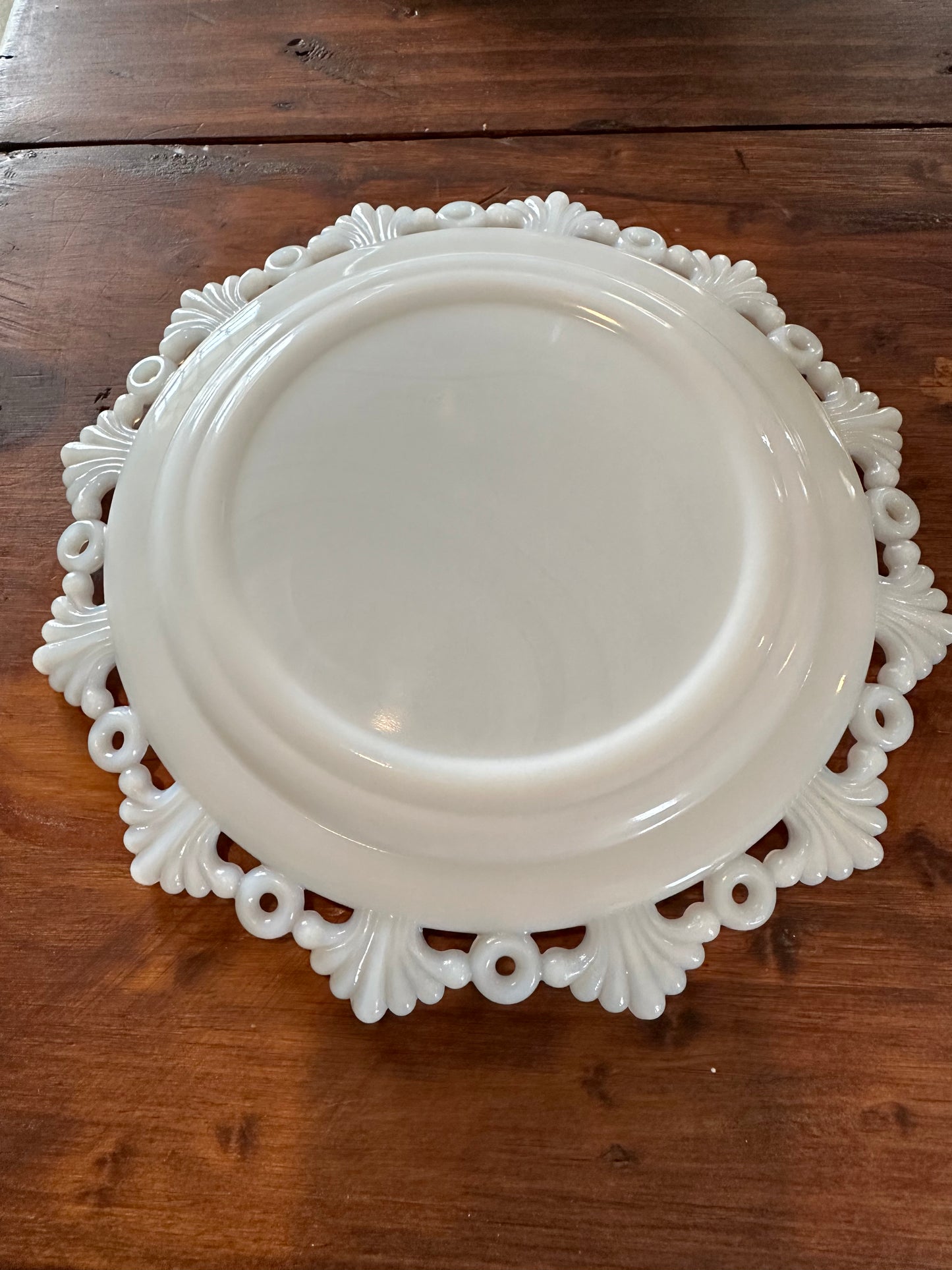 Westmoreland Ring and Petal 8” Plate