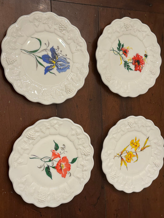 Set of 4 Vintage Westmoreland 8.5” White Milk Glass Floral Plates